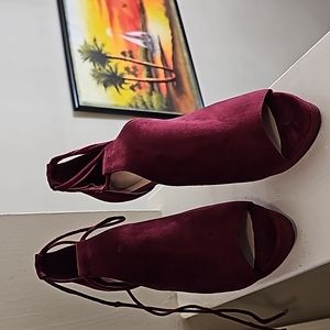 Burgundy Aldo size 9 shoes